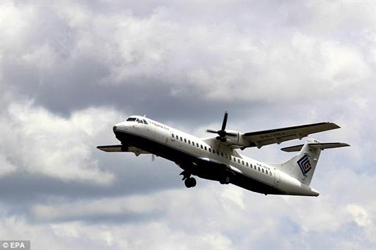 NÓNG: Máy bay Indonesia chở 54 người đột nhiên mất tích