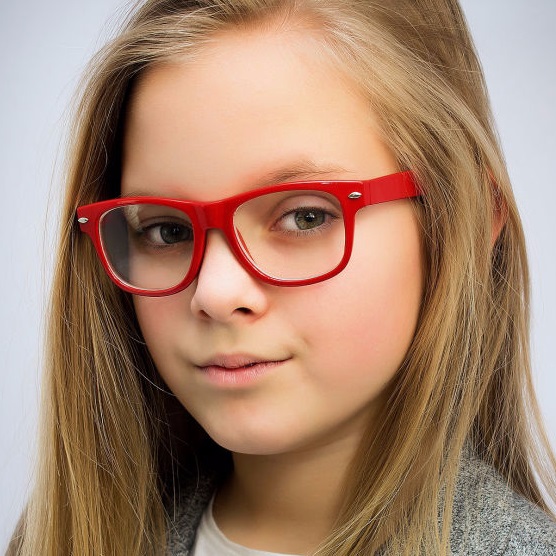 Bác sĩ nhãn khoa Nga cảnh báo về chứng cận thị ở trẻ em