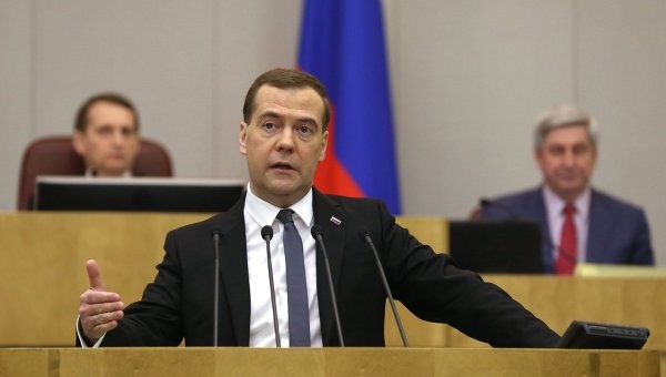 Thủ tướng Medvedev: Nga đang đối mặt với áp lực gấp ba lần do thống nhất Crimea