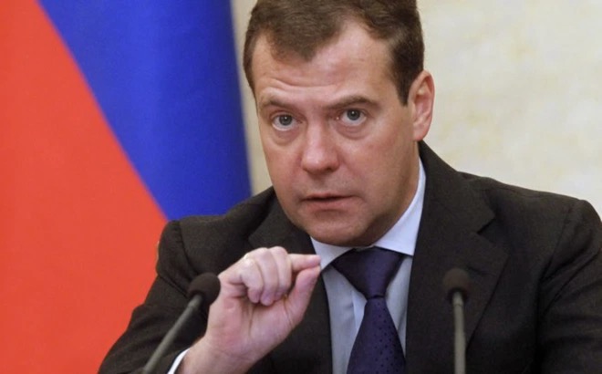 Ông Medvedev cảnh báo ''rắn'' sau khi Đức tung đòn trừng phạt nặng với Nga