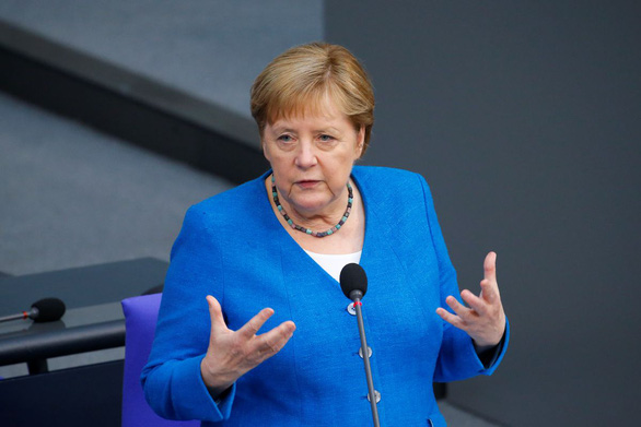 Bà Merkel: Phương Tây nên nghiêm túc với cảnh báo hạt nhân của ông Putin