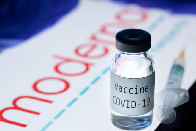 Moderna tiếp tục phát triển vaccine '2 trong 1'