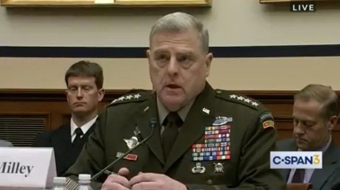 Hai lãnh đạo quân sự cao nhất của Mỹ tiết lộ đang huấn luyện quân đội Ukraine trên đất Mỹ