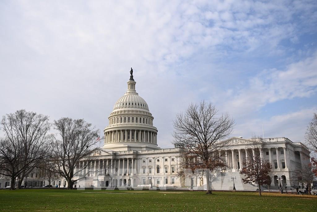 Các nghị sĩ Quốc hội Mỹ thúc đẩy gói chi tiêu khổng lồ