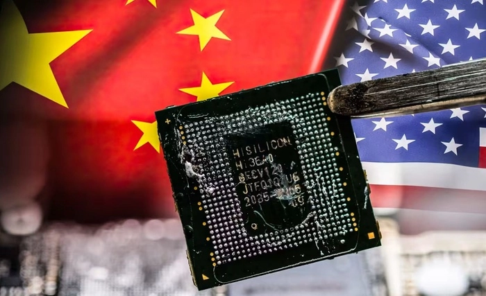 Cuộc đại chiến chip với Trung Quốc: Mỹ liên tục ''nổ súng'' tấn công