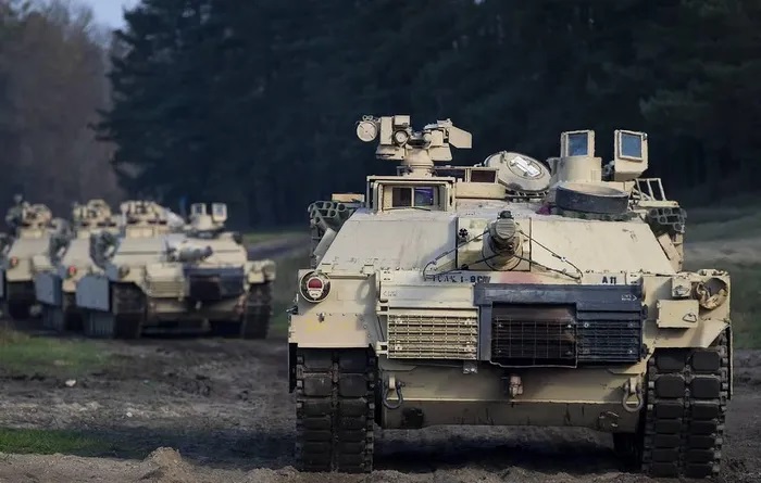 Nga tuyên bố phá hủy ''siêu tăng'' M1A1 Abrams ở mặt trận Kursk