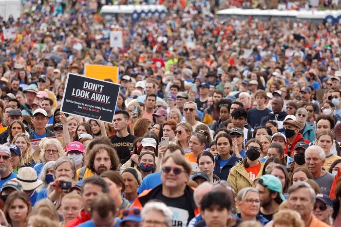 Hàng chục nghìn người Mỹ biểu tình chống bạo lực súng đạn