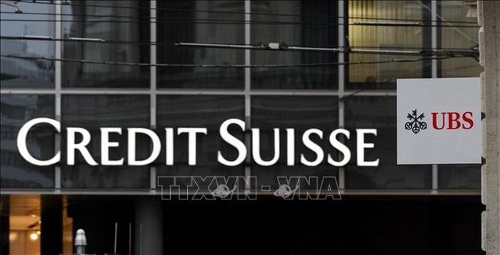 Mỹ điều tra UBS, Credit Suisse vì cáo buộc giúp khách hàng Nga lách trừng phạt