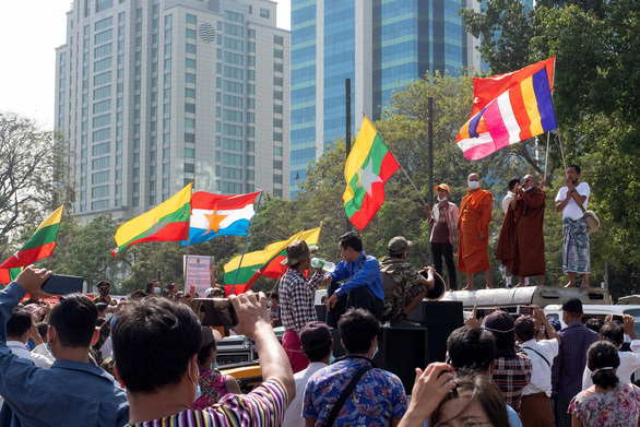 Công ty nước ngoài ''sốc'' với tình hình tại Myanmar