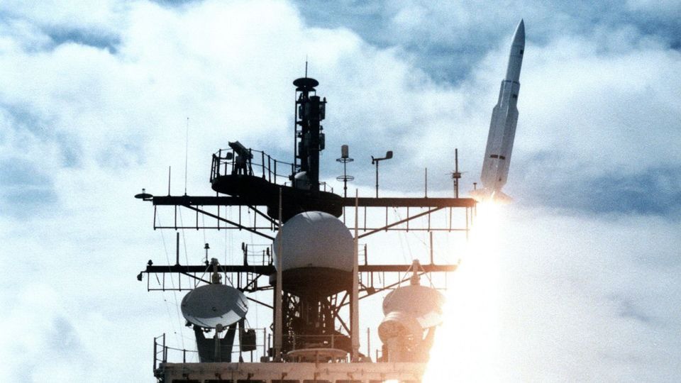 Đối đầu Mỹ - Iran khiến thế giới 'nín thở'