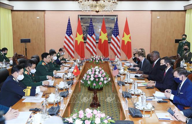 Hai bộ trưởng quốc phòng Việt Nam - Mỹ hội đàm