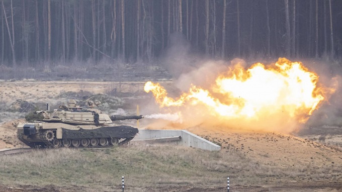 Nga nói NATO đang bước vào cuộc xung đột quân sự ở châu Âu