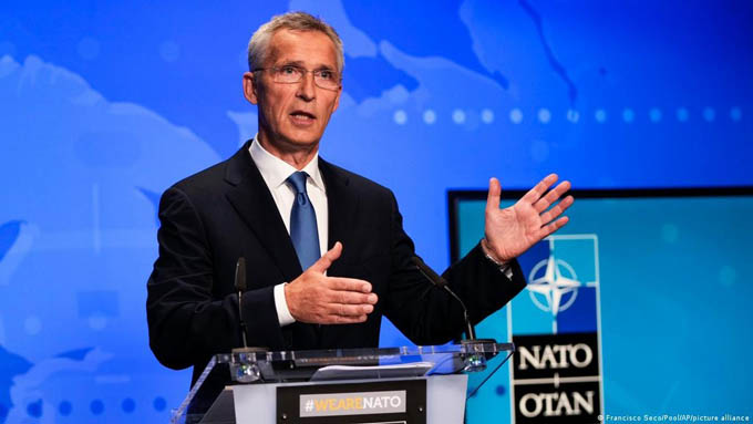 Nga sải bước trên đất NATO