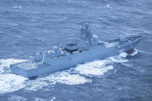 Na Uy điều động máy bay do thám bám sát tàu chiến Nga