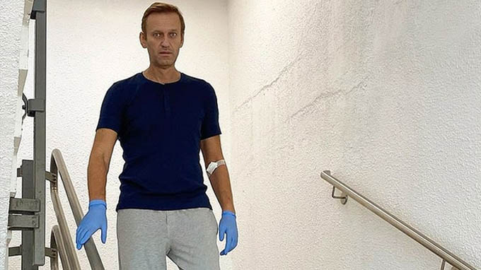 Nhân vật Navalny xuất viện sau nghi án trúng độc Novichok