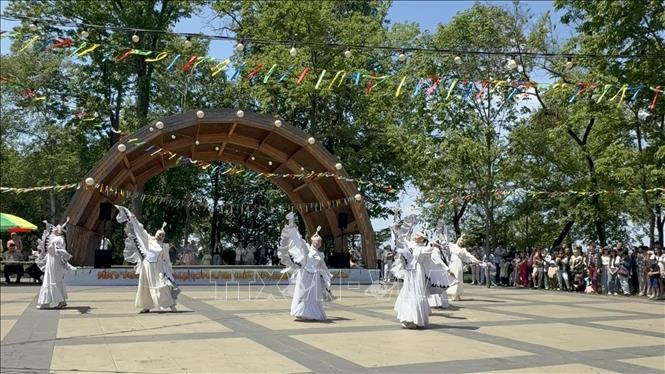 Tết Ysyakh góp phần kết nối văn hóa Việt Nam - Nga