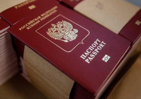 Nga nói rõ việc cấp hộ chiếu cho người dân Donbass
