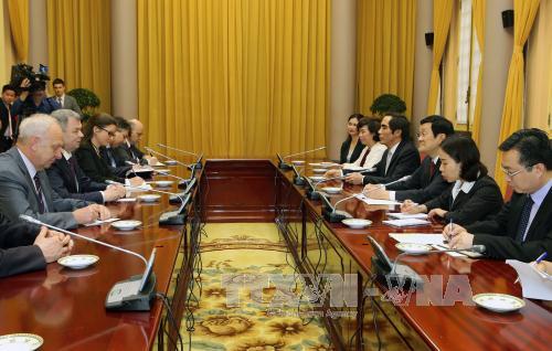 Chủ tịch nước tiếp Thống đốc tỉnh Kaluga, Nga