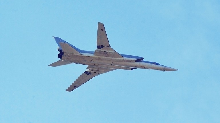 Báo động không kích vang khắp đất nước, Ukraine nói bắn hạ 35 UAV