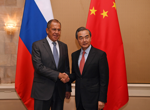 Nga, Trung Quốc cam kết tăng cường hợp tác vượt giai đoạn biến động