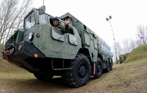 Nga chuyển vũ khí không thể bị gây nhiễu đến Kaliningrad