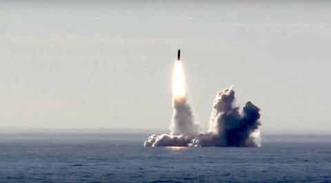 Nga phong tỏa vịnh Biển Trắng 1 tháng vì nổ tên lửa