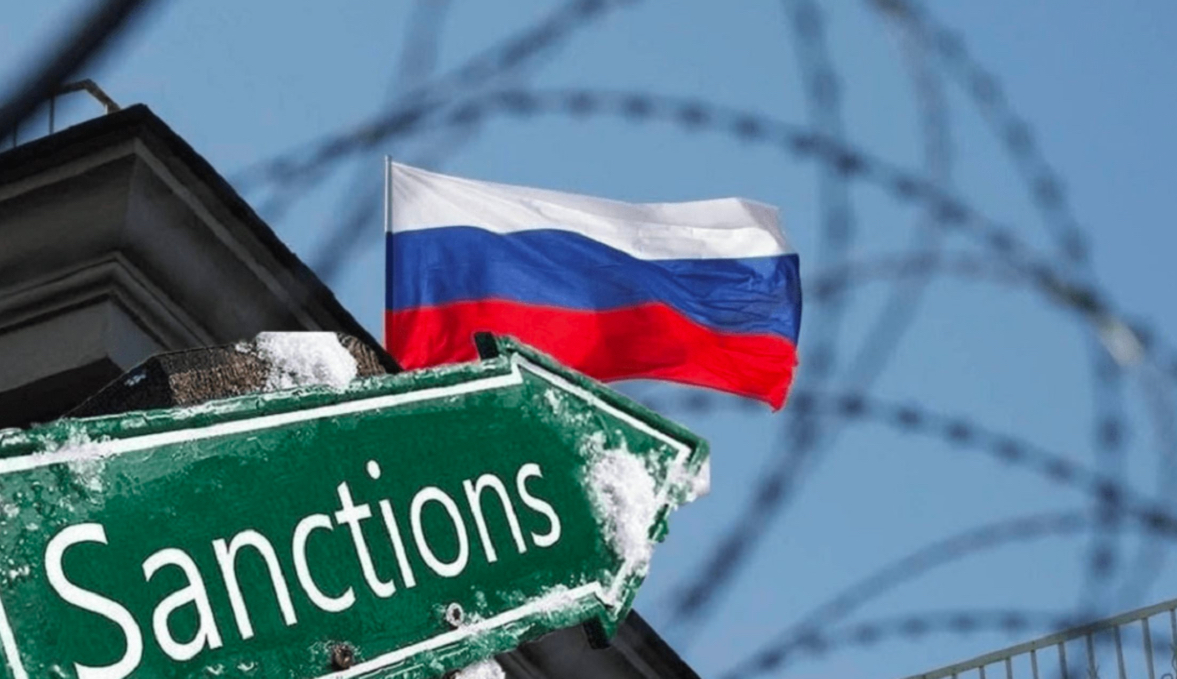 Áp gói trừng phạt mạnh chưa từng có với Nga, EU 'thẫn thờ' vì để lộ lỗ hổng, nhiều quốc gia thành viên vẫn đưa dầu của Moscow đi khắp thế giới