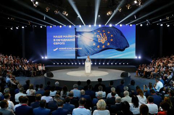 Ông Putin phá mưu hiểm của Mỹ-EU chỉ bằng một sắc lệnh