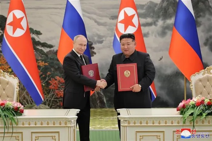 Nga sẽ trang bị vũ khí cho Triều Tiên nếu phương Tây tiếp tục cung cấp thiết bị quân sự cho Ukraine