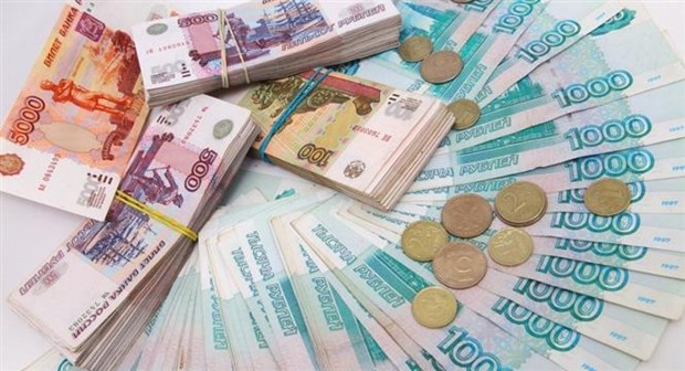 Ngân hàng Trung ương Nga bắt đầu bán ngoại tệ để ổn định thị trường