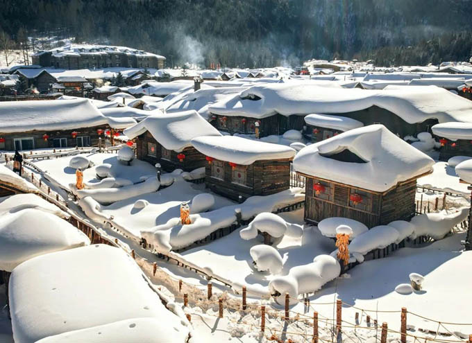 Ngôi làng suốt nửa năm bị tuyết bao phủ ở Trung Quốc