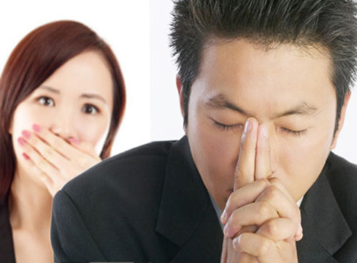 Chồng hành động tàn nhẫn sau 5 năm được vợ chu cấp đi tu nghiệp