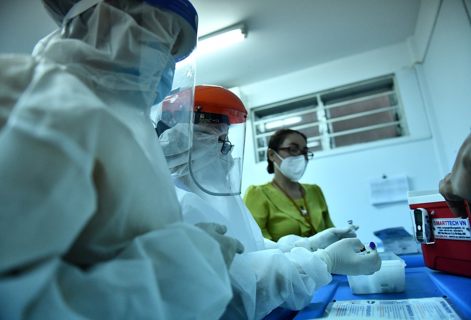 Thêm 17 ca dương tính SARS-CoV-2 ở Bệnh viện Việt Đức