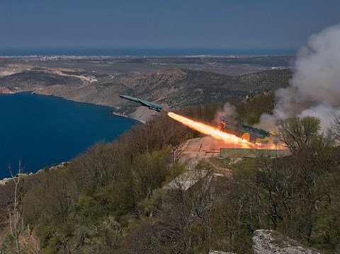 Nga thử nghiệm hệ thống tên lửa Utes đang bảo vệ bán đảo Crimea