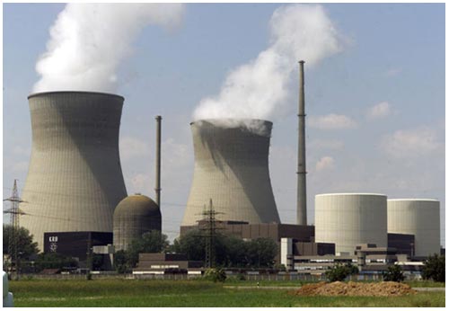Hoãn khởi công nhà máy điện nguyên tử tới năm 2020