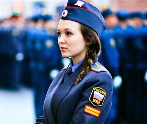 Video: Mãn nhãn với dàn nữ quân nhân Nga tổng duyệt diễu binh