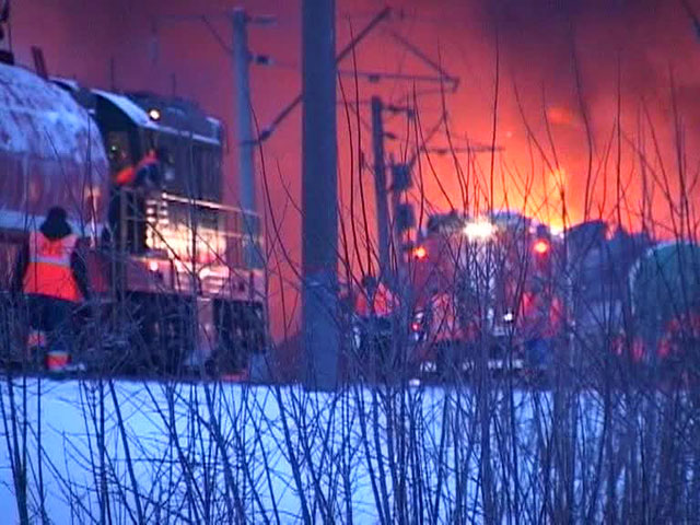 Tàu chở khí đốt ở Nga phát nổ