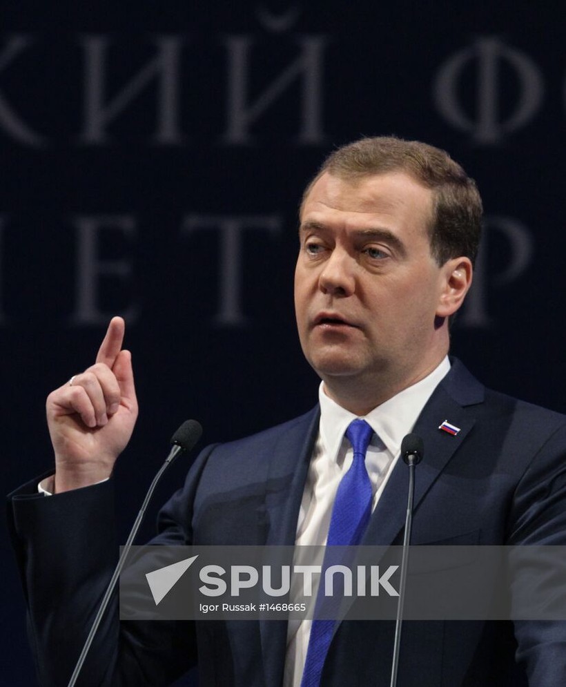 Ông Medvedev nói thẳng thắn nguy cơ