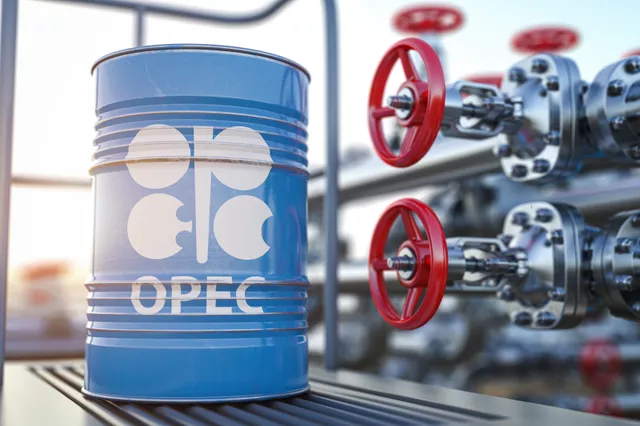 Nhóm OPEC+ cắt giảm sản lượng dầu thô: Không liên quan tới Nga