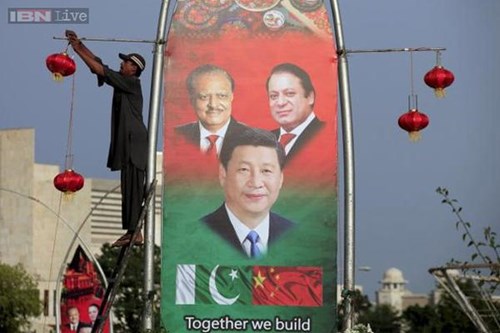 Tập Cận Bình thăm Pakistan bán được 8 tàu ngầm, hải quân Ấn Độ lo ngại