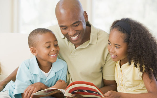 10 cuốn sách có thể giúp bạn hiểu con hơn và nuôi dạy chúng trở thành những đứa trẻ tử tế, giàu lòng trắc ẩn