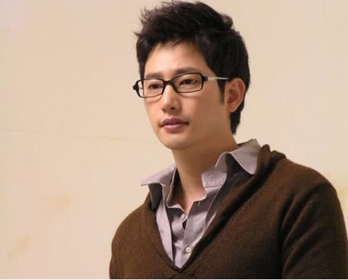 Đẹp trai sẽ bị đánh thuế cao tại Nhật Bản