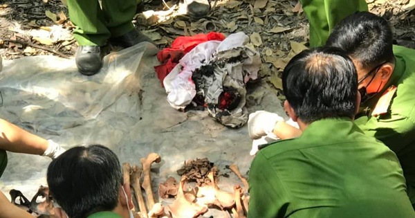 Từ việc đốt rác, phát hiện 9 bộ xương người đang phân hủy