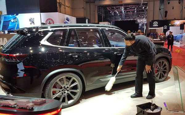 Lộ ảnh SUV VinFast tại Geneva Motor Show 2019 với tên V8 và thiết kế mới