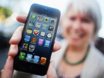 iPhone 5 đã được chính thức  bán ra tại Nga.