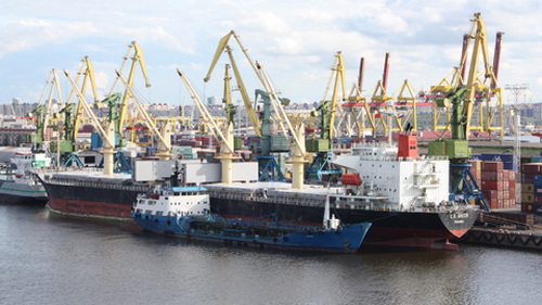 Nga sẽ không rơi xuống đáy một mình