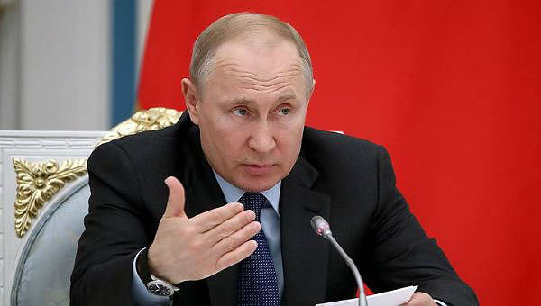 Tổng thống Nga tiến hành hàng loạt cuộc họp quan trọng với quan chức quốc phòng