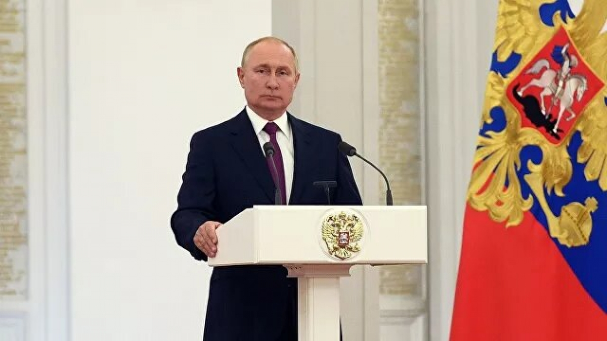 Tổng thống Putin: Thu nhập thấp là kẻ thù chính của xã hội Nga