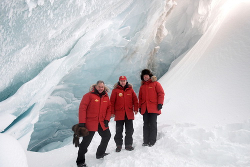 Tổng thống Putin khảo sát đảo ở Bắc Cực trong thời tiết -26 độ