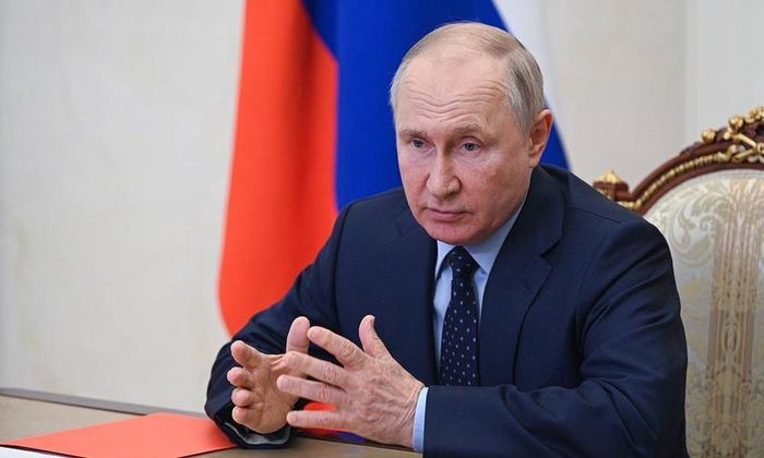 Tổng thống Nga Putin gọi điện chúc mừng Tổng thống Belarus